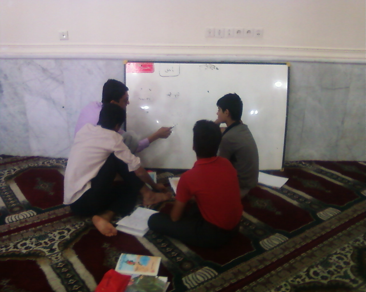 کانون بقیة الله برازجان همگام با معلم و مدرسه 